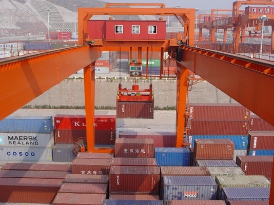 50/ 10 Ton Lifting Container 20' 40' grúa de pórtico montada sobre carriles del envase de RMG