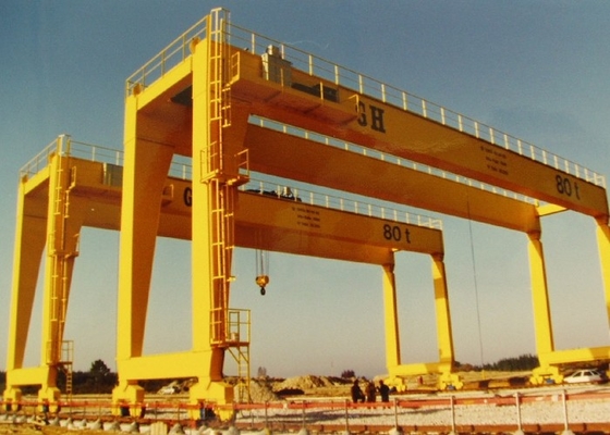 Grúa los 35m portuaria 200KW del envase del palmo los 26m los 30m al pórtico montado sobre carriles de 300KW RMG
