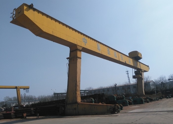 tonelada móvil montada sobre carriles 25 Ton Overhead Crane de la tonelada 20 de la grúa de pórtico de 380V 60HZ 15