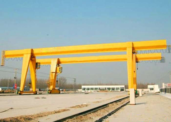 Sola grúa de pórtico de la viga de los 7M-40M Span Truss Beam 10 Ton For Cement Plant