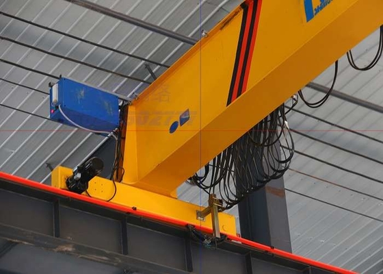 1T-20T sola viga Crane SANTO Overhead Electric Hoist Crane que viaja de arriba