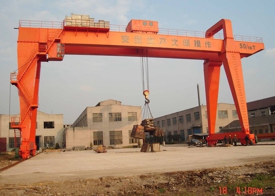 Tipo grúa de Ton Gantry Crane Hoist Box del acuerdo 10 del palmo grande de pórtico de la carga del puerto