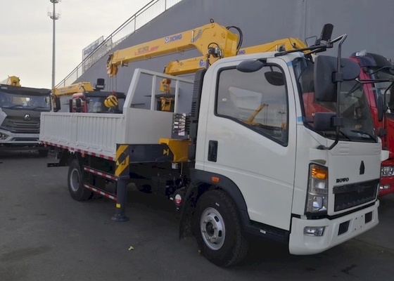 Grúa montada camión 75km/H 88km/H 8 Ton Crane Truck del auge de la eficacia alta