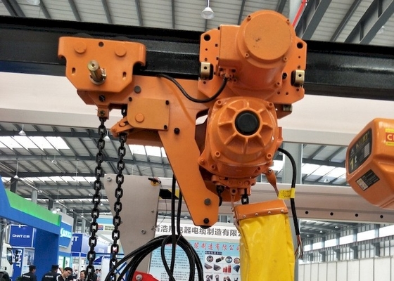 Equipo de elevación industrial de cadena eléctrico bajo del alzamiento del alzamiento 81db del espacio libre 0.5T-50T