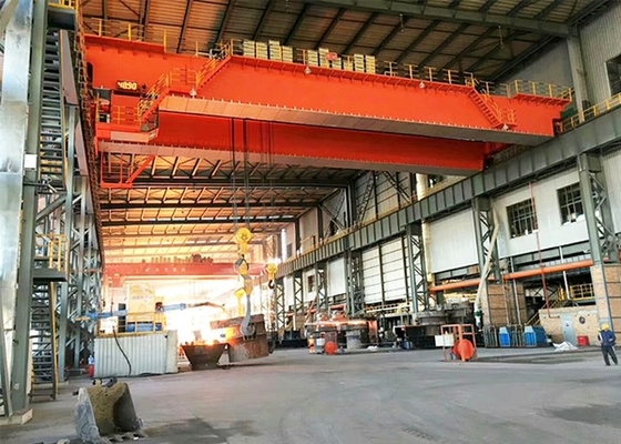 Grúa del cucharón de colada del gancho del doble de la grúa A7 de QDY 5-74/20 Ton Double Girder Steel Gantry