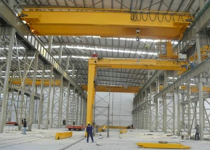 Grúa de arriba europea de elevación 25 Ton Bridge Crane Span del haz doble del ISO los 9m los 20m