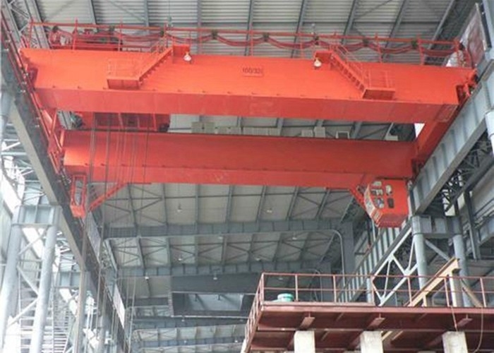 grúa de la cucharón de la acería de 380v 50hz Ton To 20/5 63/10 Ton Metallurgical Foundry Crane